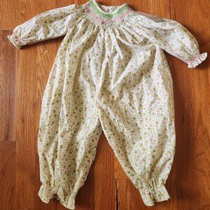 Baby outfit 9 mo Remember Nguyen